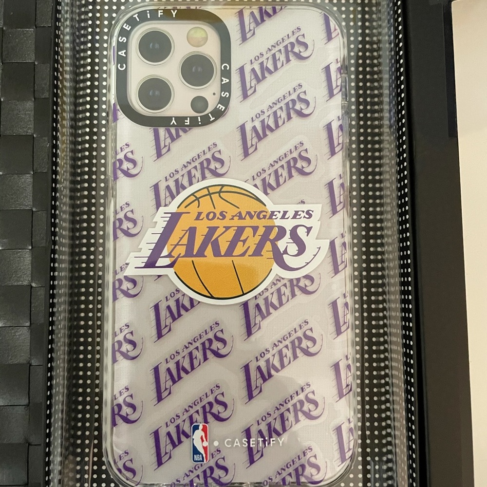 Lakers Casetify iPhone 12 & 12pro phone case NBA